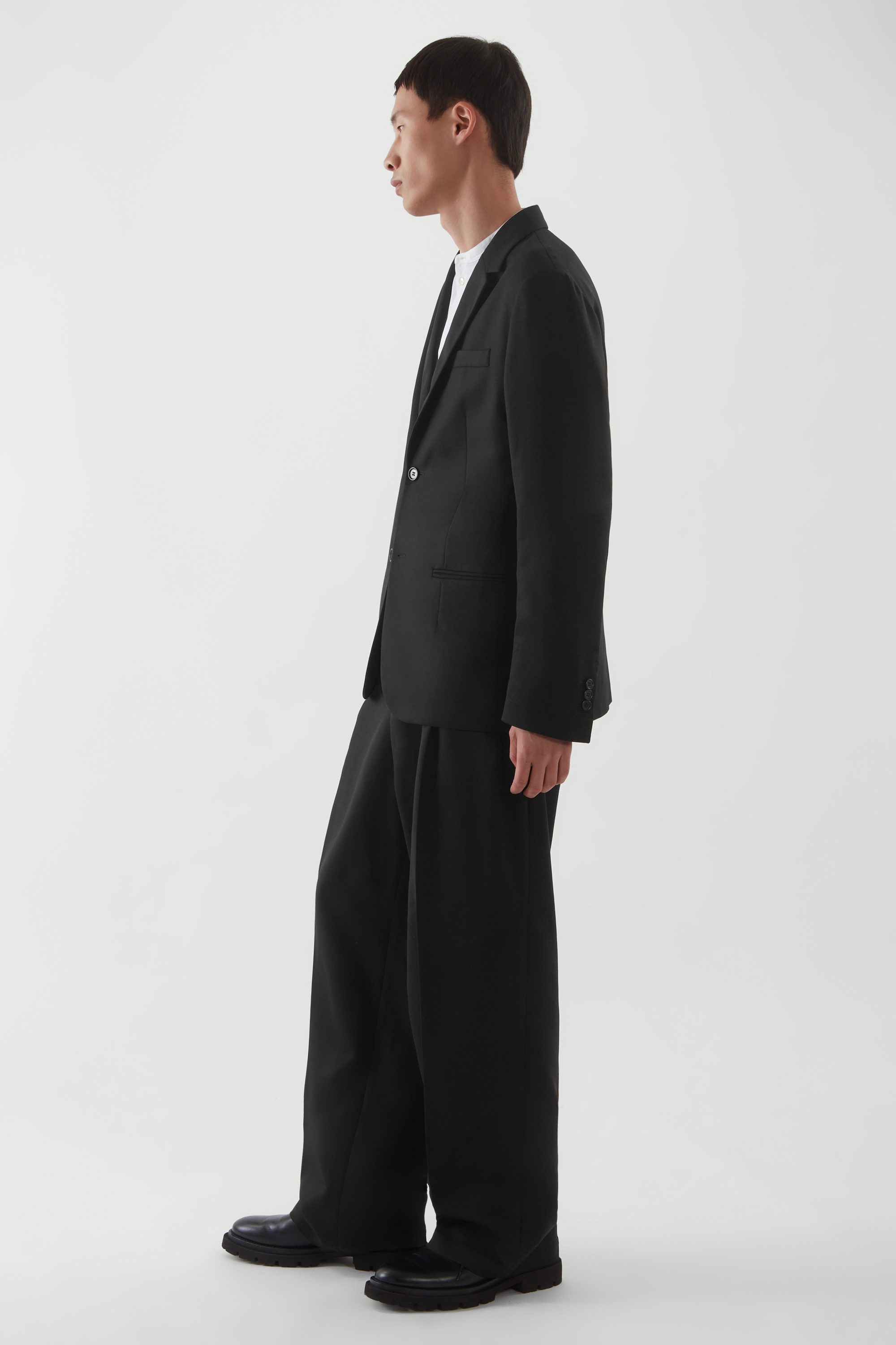 标准版型翻驳领西装外套 - cos官网