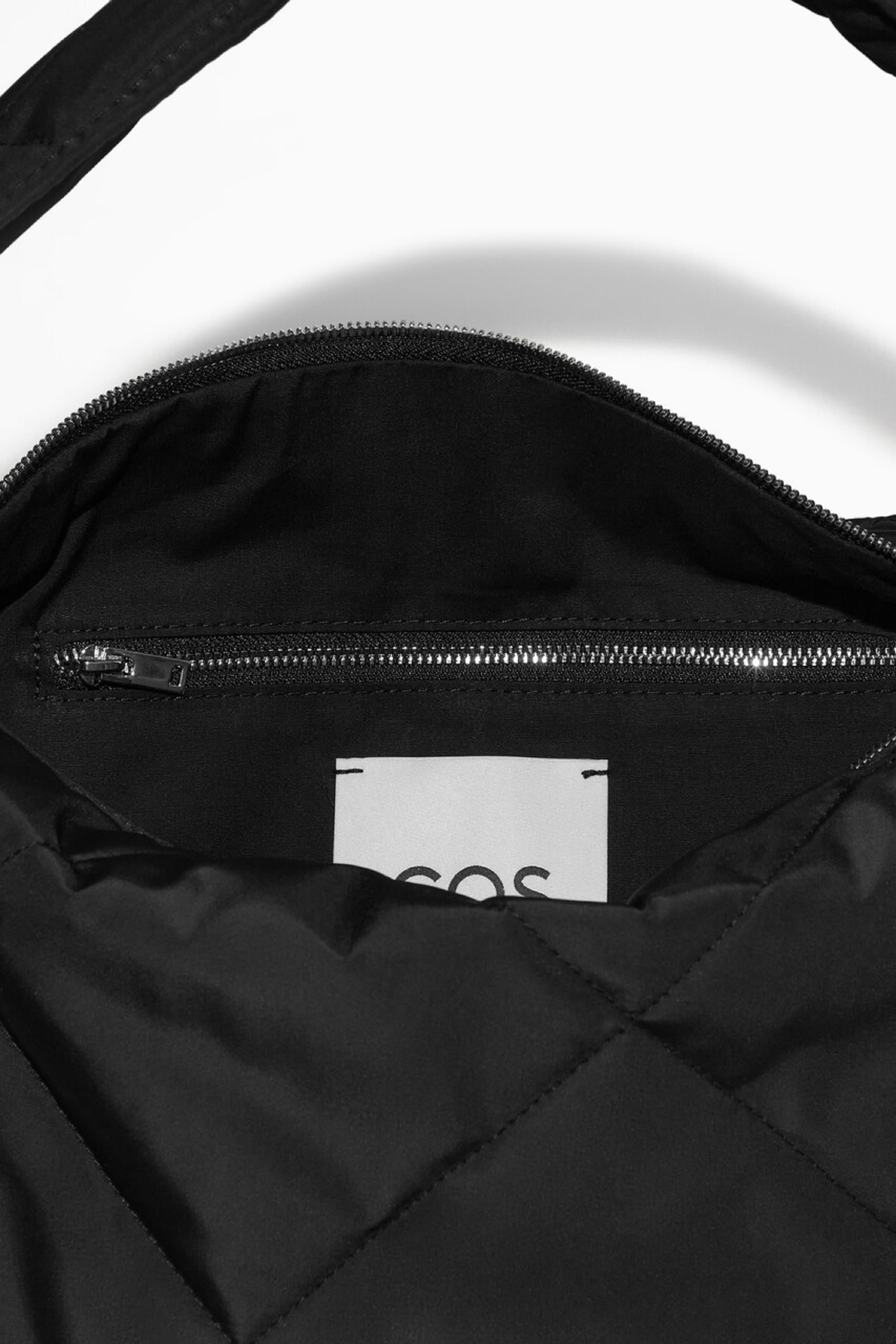 ◆送料無料◆COS DIAMOND QUILTED HAND BAG◆正規品鑑定◆ New COS Diamond Quilted Oversized Shoulder Crossbody Bag